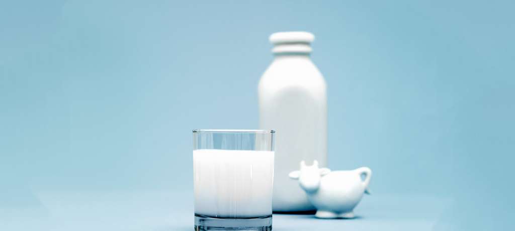 Types Of Milk Explained Whole Milk 2 Percent Skim And More Gonnaneedmilk 0227